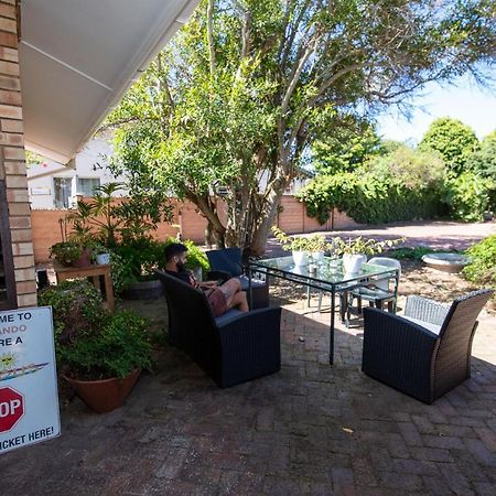 Nothando Backpackers Lodge Plettenberg Bay Bagian luar foto