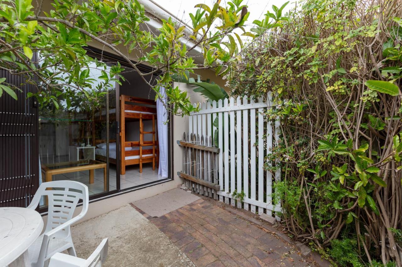 Nothando Backpackers Lodge Plettenberg Bay Bagian luar foto